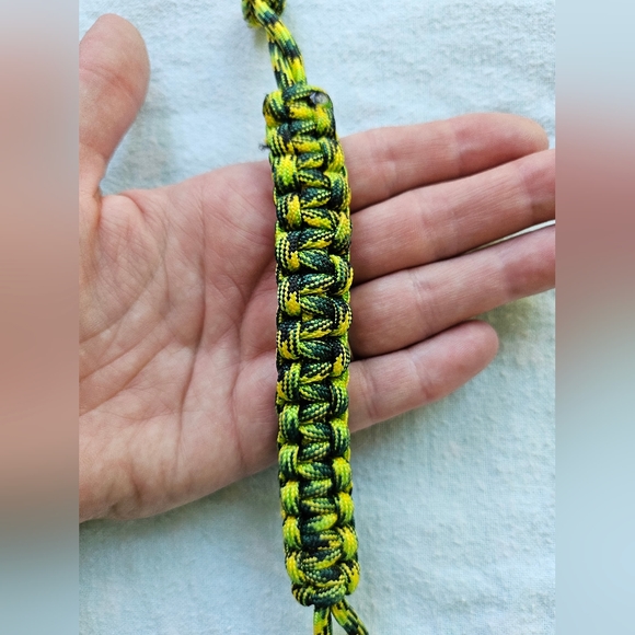 Paracord Rope & Bead Bracelets, Lot of 3, Neon Yellow Green, Black, Blue, Unisex - Picture 2 of 16
